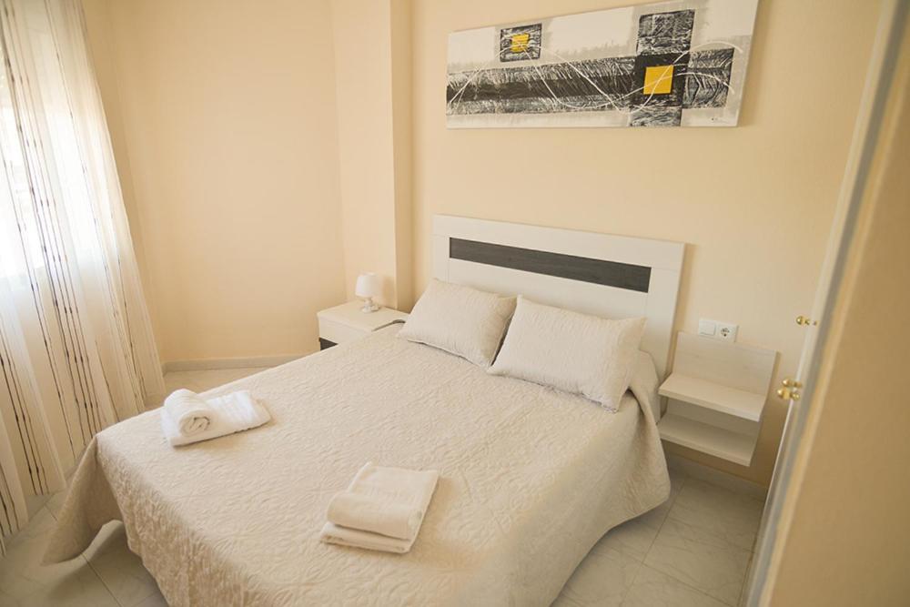 Apartamentos Torrevieja Puerto Buitenkant foto