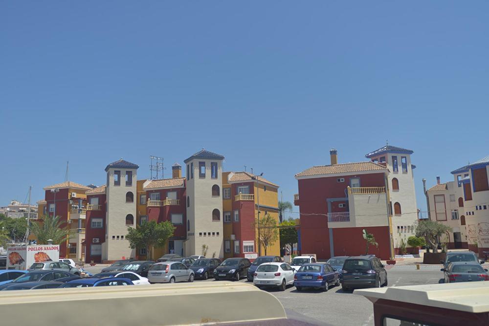 Apartamentos Torrevieja Puerto Buitenkant foto