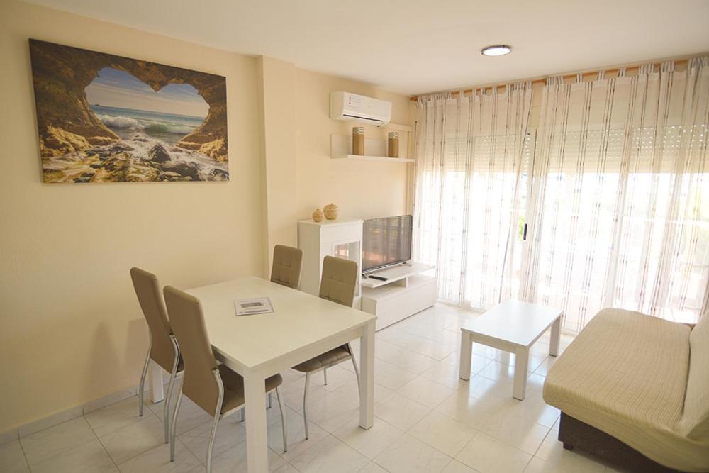 Apartamentos Torrevieja Puerto Buitenkant foto